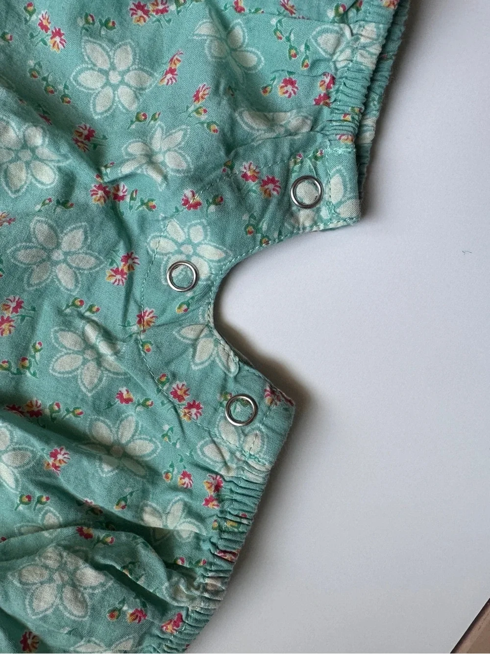 April Cornell Green Floral Cotton Bubble Romper with Sun Hat 6-12m